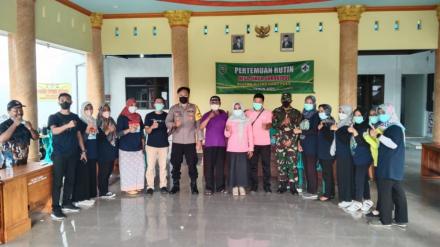 KEGIATAN VAKSINASI MASSAL DI DESA SUKOKIDUL